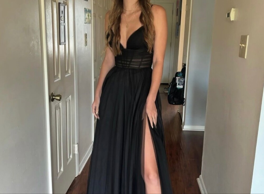 Black Tulle Taffeta Prom Formal Gown W/ Slit To The Waist  Size 0
